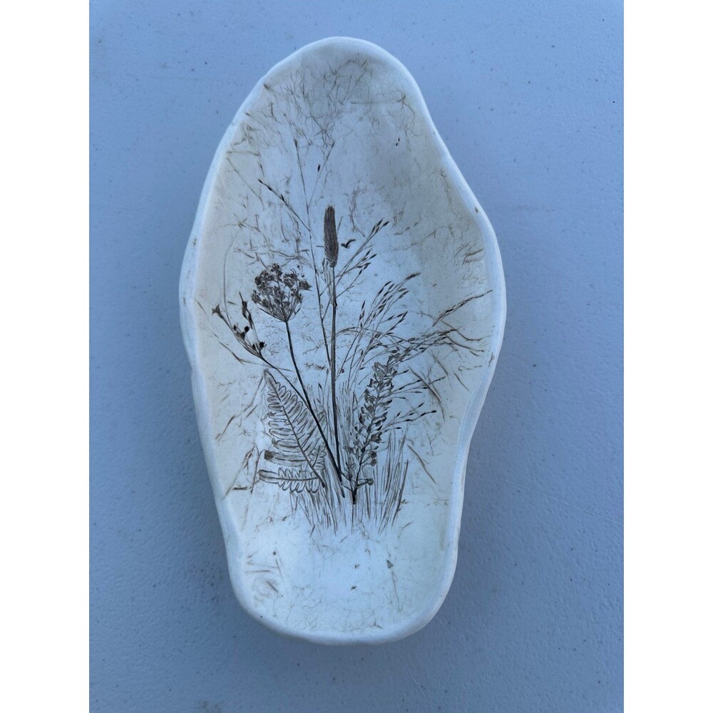 Coastal Weed By Maine Meadows '75 Free Form Hand-Molded Ceramic Studio Art Dish